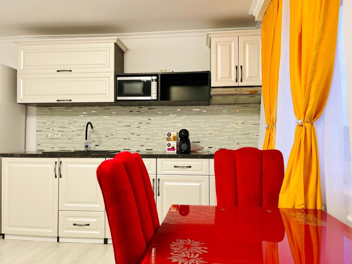 Apartament Premium Isabella Arad Kültér fotó